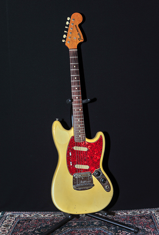 Fender-Mustang